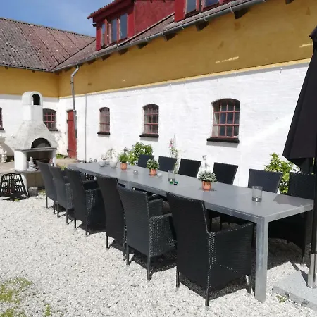 Bed and Breakfast Rosengarden 2*