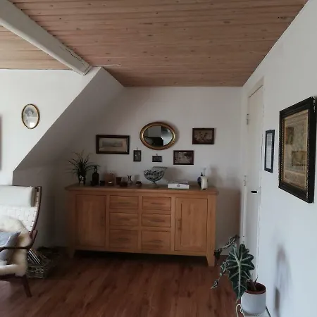 Rosengarden Bed and Breakfast 2*