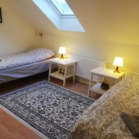 Bed and Breakfast Rosengarden Føllenslev